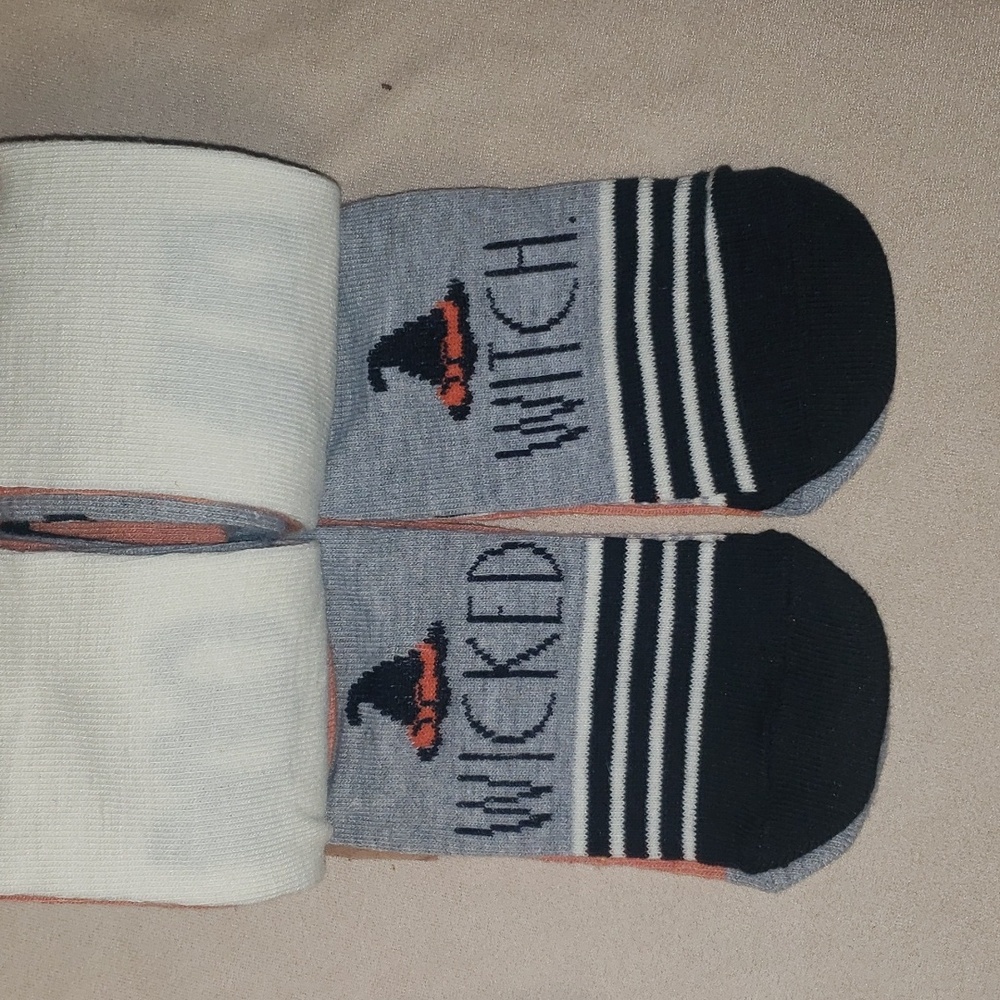 Socks - Picture 10 of 16